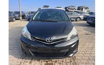 toyota-yaris - 2