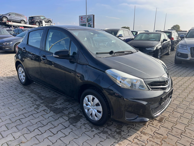 Toyota Yaris 1.0i NAVI/KAMERA EURO 5 - автомобили, коли, обяви за нови и употребявани 3