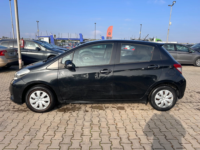 Toyota Yaris 1.0i NAVI/KAMERA EURO 5 - автомобили, коли, обяви за нови и употребявани 8