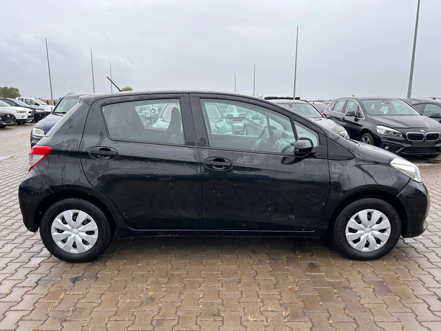 Toyota Yaris 1.0VVT-i EURO 5 ЛИЗИНГ - автомобили, коли, обяви за нови и употребявани 4