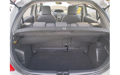 Toyota Yaris 1.4D-4D* KLIMA* - автомобили, коли, обяви за нови и употребявани 12