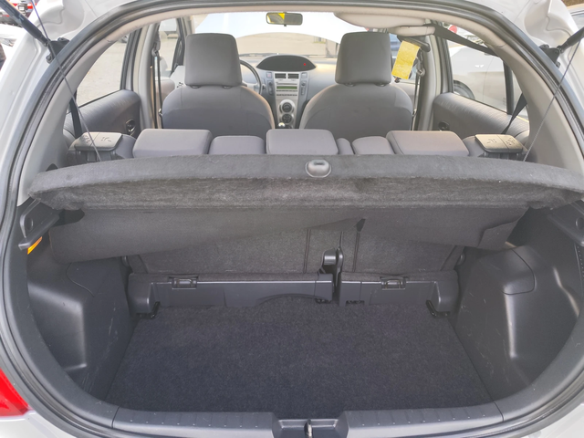 Toyota Yaris 1.4D-4D* KLIMA* - автомобили, коли, обяви за нови и употребявани 12