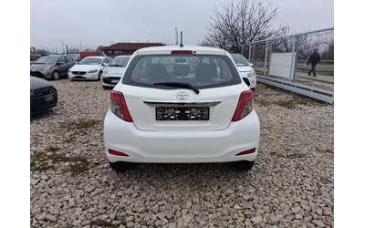 toyota-yaris - 3
