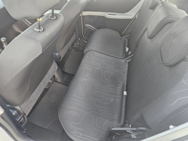 Toyota Yaris Face - автомобили, коли, обяви за нови и употребявани 10