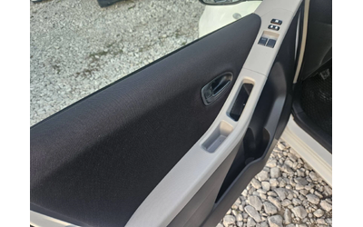 Toyota Yaris Face - автомобили, коли, обяви за нови и употребявани 7