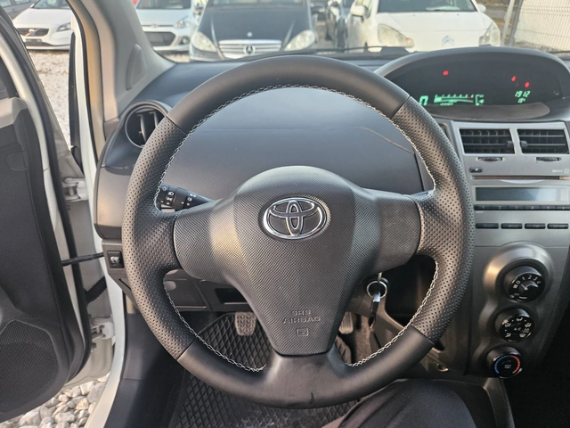 Toyota Yaris Face - автомобили, коли, обяви за нови и употребявани 9