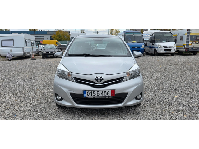 Toyota Yaris 1.0i 70k.c EURO 5B UNIKAT ITALIA - автомобили, коли, обяви за нови и употребявани 0