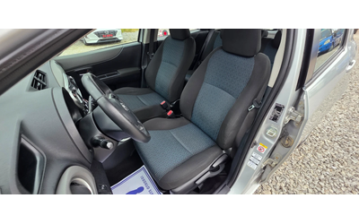 Toyota Yaris 1.0i 70k.c EURO 5B UNIKAT ITALIA - автомобили, коли, обяви за нови и употребявани 9