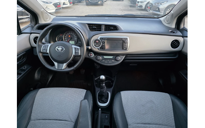 Toyota Yaris 1.3i 100k.c EURO 5B ITALIA - автомобили, коли, обяви за нови и употребявани 12
