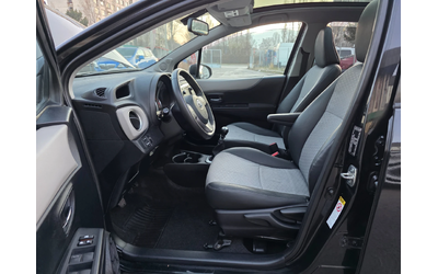 Toyota Yaris 1.3i 100k.c EURO 5B ITALIA - автомобили, коли, обяви за нови и употребявани 13
