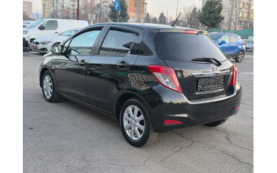 toyota-yaris - 5
