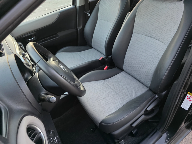 Toyota Yaris 1.3i 100k.c EURO 5B ITALIA - автомобили, коли, обяви за нови и употребявани 8