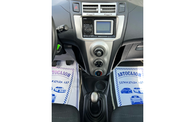 Toyota Yaris 1.4D4D-FACE-НАВИГАЦИЯ - автомобили, коли, обяви за нови и употребявани 11