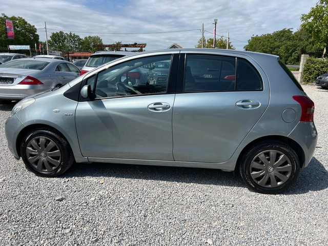 Toyota Yaris 1.4D4D-FACE-НАВИГАЦИЯ - автомобили, коли, обяви за нови и употребявани 2