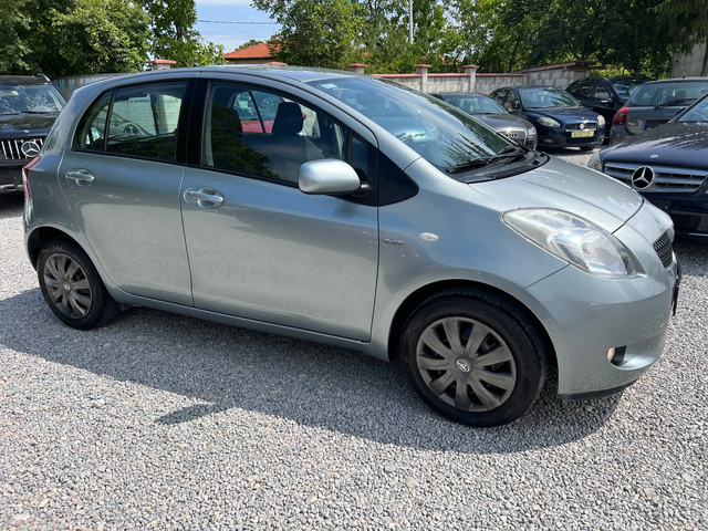 Toyota Yaris 1.4D4D-FACE-НАВИГАЦИЯ - автомобили, коли, обяви за нови и употребявани 7