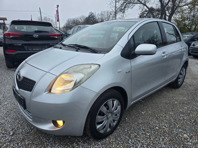 Toyota Yaris 1.4D4D-AVTOMAT - автомобили, коли, обяви за нови и употребявани 0