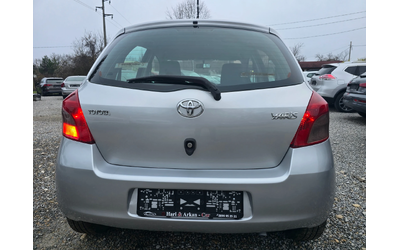 toyota-yaris - 4