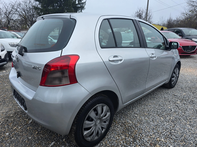 Toyota Yaris 1.4D4D-AVTOMAT - автомобили, коли, обяви за нови и употребявани 5
