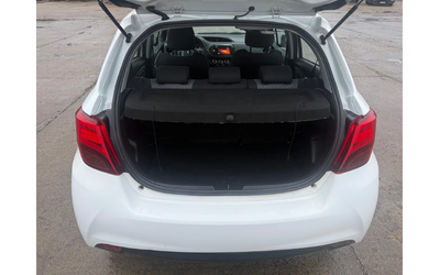 Toyota Yaris 1.4 D4D - автомобили, коли, обяви за нови и употребявани 15