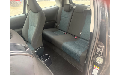 Toyota Yaris 1.0 VVTI - автомобили, коли, обяви за нови и употребявани 12