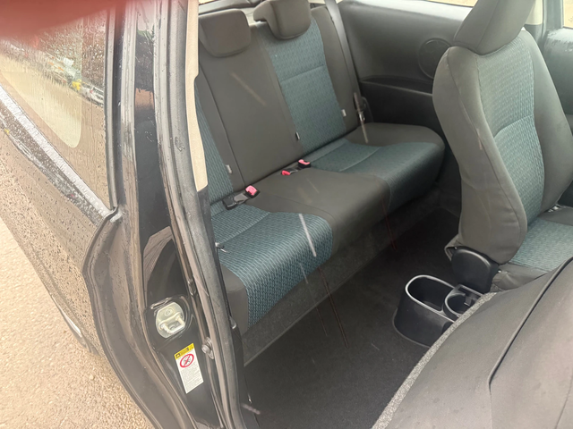 Toyota Yaris 1.0 VVTI - автомобили, коли, обяви за нови и употребявани 13