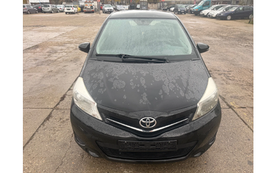 toyota-yaris - 2