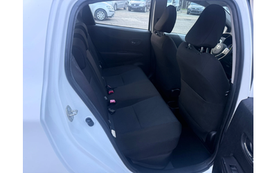 Toyota Yaris 1.5 Hybrid - автомобили, коли, обяви за нови и употребявани 12