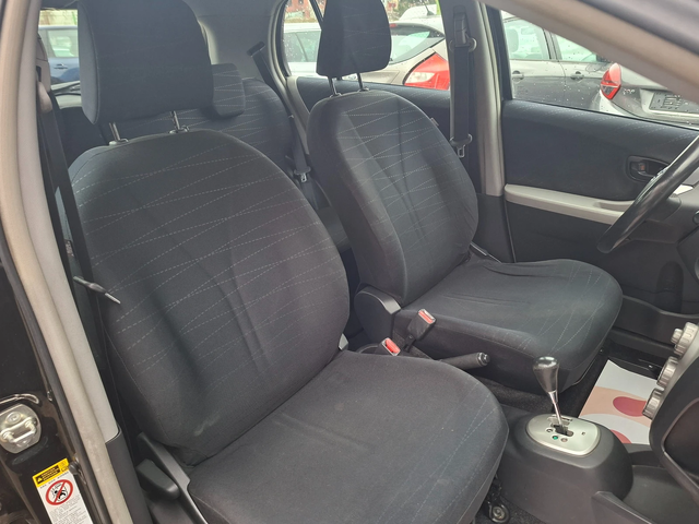 Toyota Yaris 1.4D4D* AUTOMATIC* - автомобили, коли, обяви за нови и употребявани 10
