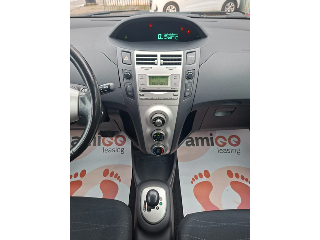 Toyota Yaris 1.4D4D* AUTOMATIC* - автомобили, коли, обяви за нови и употребявани 9