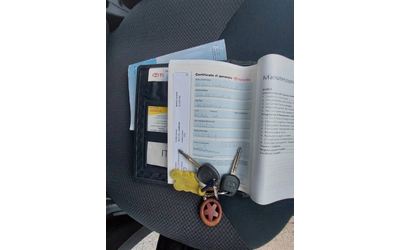 Toyota Yaris 1.4D4D - автомобили, коли, обяви за нови и употребявани 15