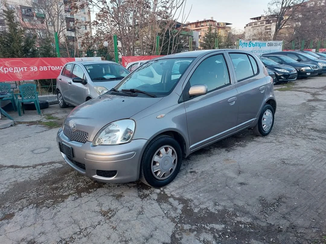 Toyota Yaris 1.4D4D - автомобили, коли, обяви за нови и употребявани 1