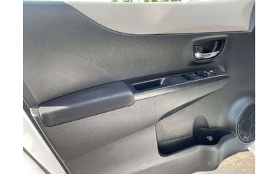 Toyota Yaris * NCP131L * CARFAX * ЦЕНА ДО БГ - автомобили, коли, обяви за нови и употребявани 15