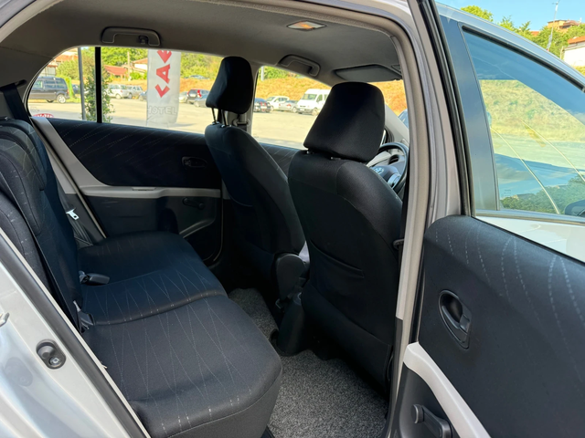 Toyota Yaris - автомобили, коли, обяви за нови и употребявани 10