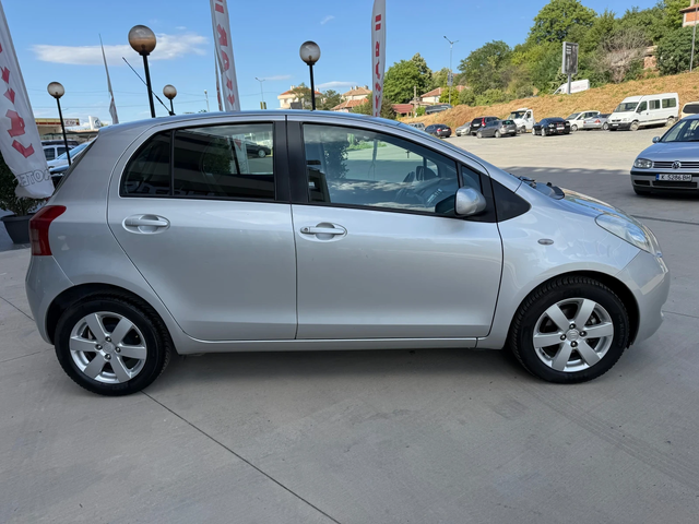 Toyota Yaris - автомобили, коли, обяви за нови и употребявани 6