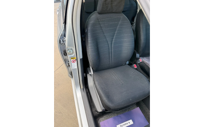 Toyota Yaris - автомобили, коли, обяви за нови и употребявани 8