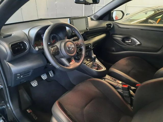 Toyota Yaris GR Turbo - автомобили, коли, обяви за нови и употребявани 4