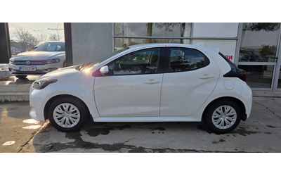Toyota Yaris АВТОМАТИК ГАРАНЦИЯ 05.2031г. - автомобили, коли, обяви за нови и употребявани 6
