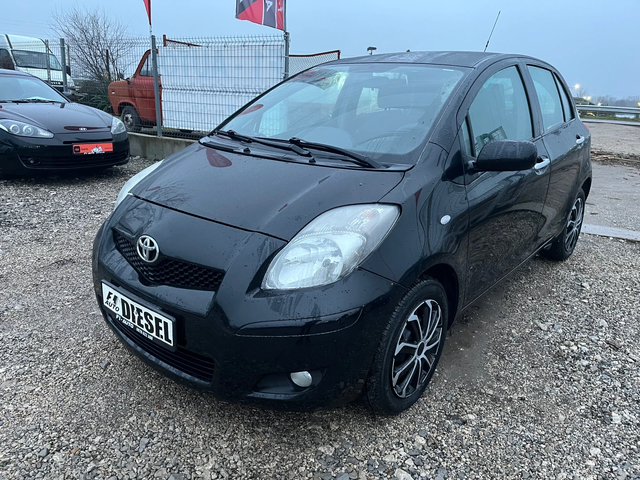 Toyota Yaris 1.4d4d-90-FEIS-ITALIA - автомобили, коли, обяви за нови и употребявани 0