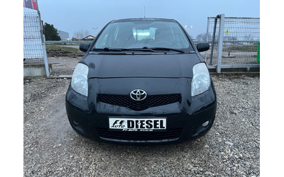 toyota-yaris - 1