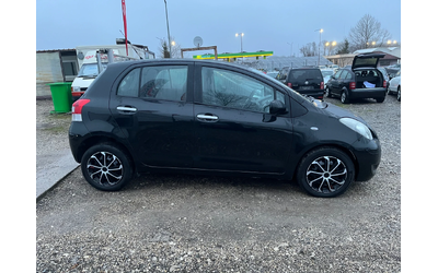 toyota-yaris - 3