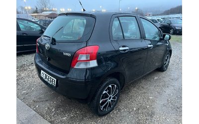 Toyota Yaris 1.4d4d-90-FEIS-ITALIA - автомобили, коли, обяви за нови и употребявани 7