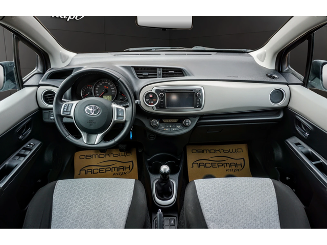 Toyota Yaris 1.0i LOUNGE - автомобили, коли, обяви за нови и употребявани 10