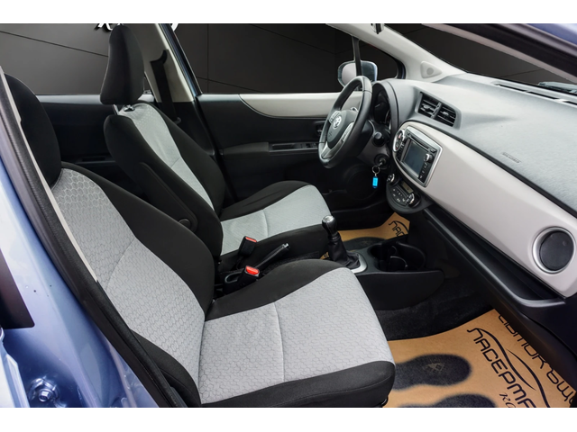 Toyota Yaris 1.0i LOUNGE - автомобили, коли, обяви за нови и употребявани 12