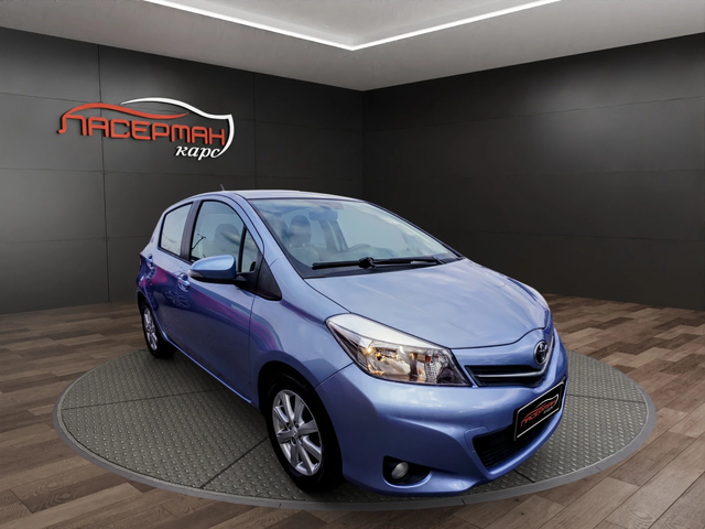 Toyota Yaris 1.0i LOUNGE - автомобили, коли, обяви за нови и употребявани 1
