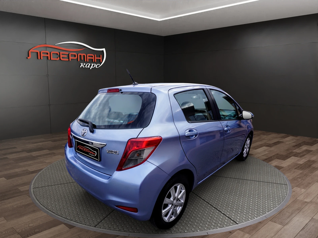 Toyota Yaris 1.0i LOUNGE - автомобили, коли, обяви за нови и употребявани 2