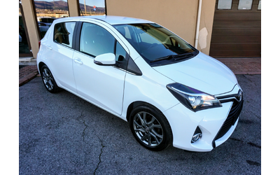 toyota-yaris - 1