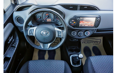 Toyota Yaris 1.3i ACTIVE - автомобили, коли, обяви за нови и употребявани 6