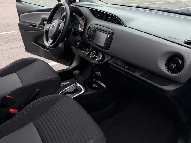 Toyota Yaris LE* АвтоКредит* (ЦЕНА ДО БГ) - автомобили, коли, обяви за нови и употребявани 5