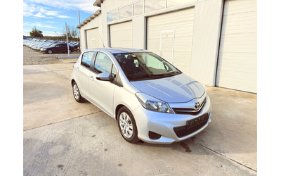 Toyota Yaris 1.4d4d * 150 000km* NAVI* UNIKAT* - автомобили, коли, обяви за нови и употребявани 11
