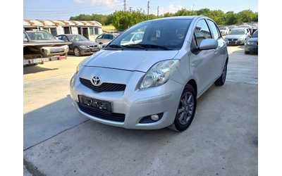 toyota-yaris - 0